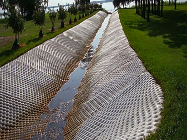 Skaps Hydrotex application